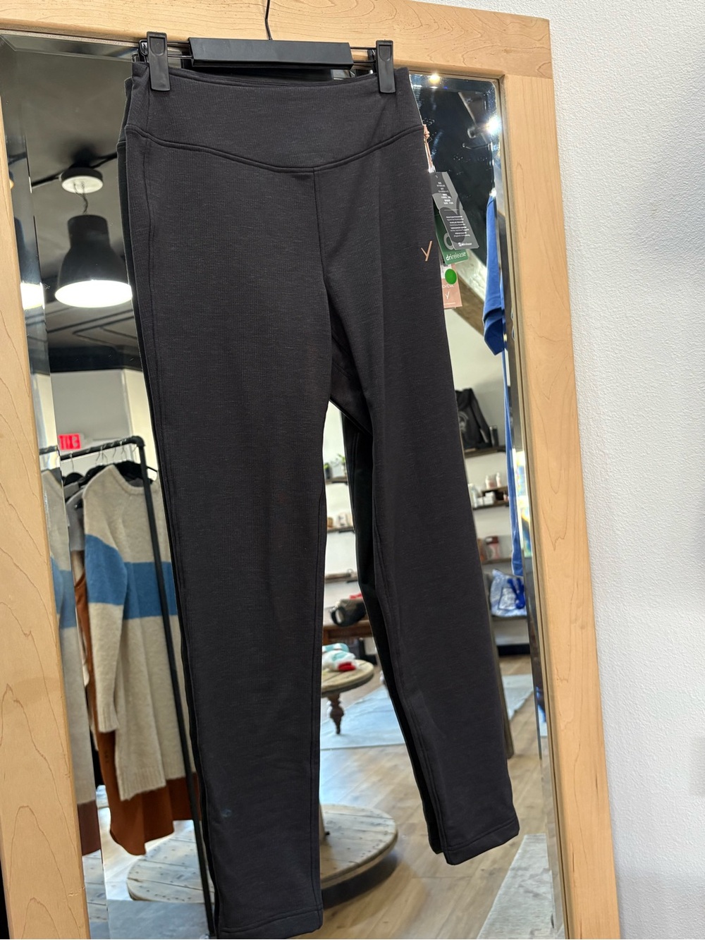 Women’s Black High-Rise Performance Leggings